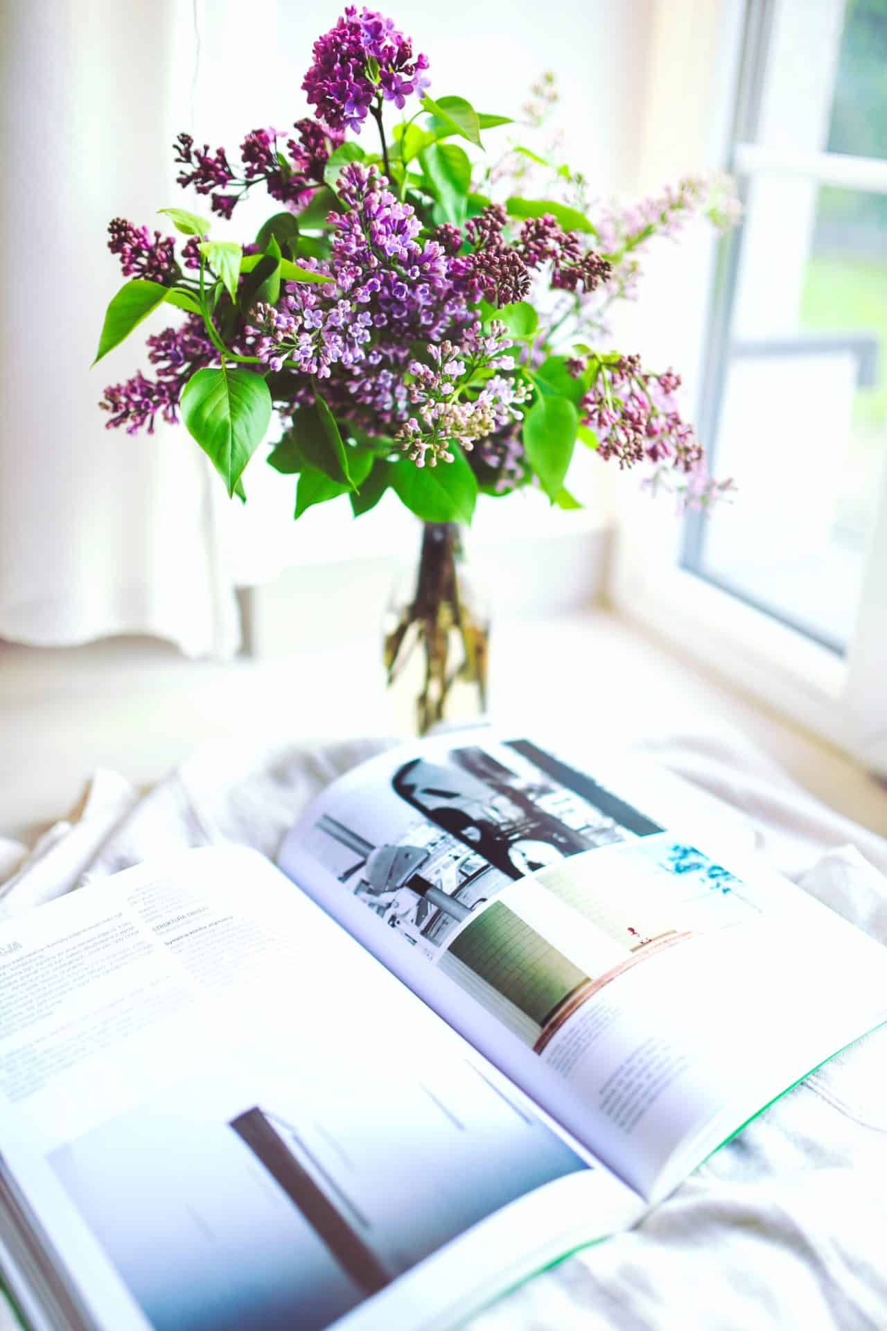 decorating with lilacs