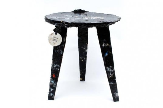 Studio-Swine-Recycled-Plastic-Sea-Chair-1-537x358