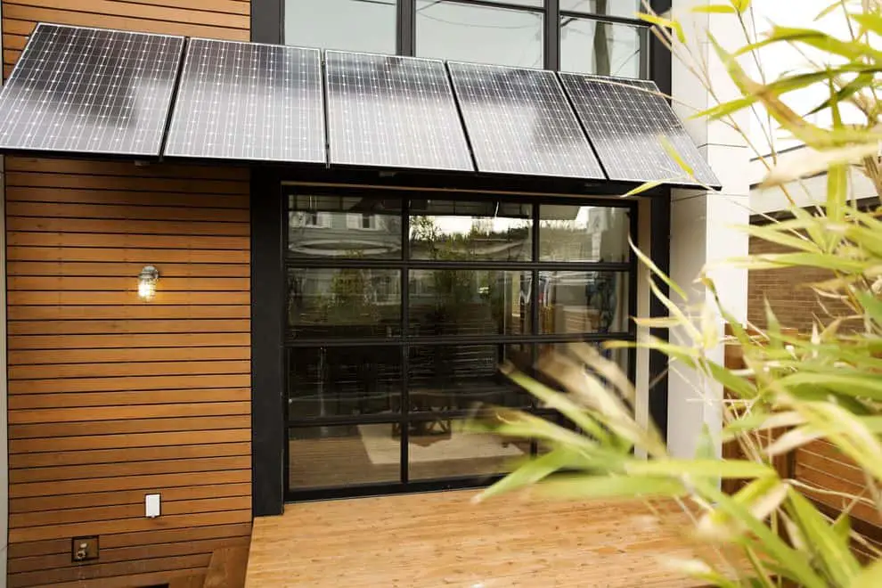 parapet-roof-solar-panels-exterior-modern-with-outdoor-lighting-outdoor-lighting