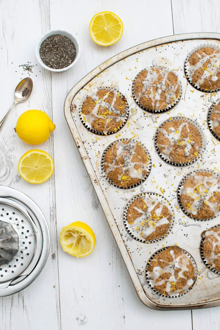lemon and chia seed muffines