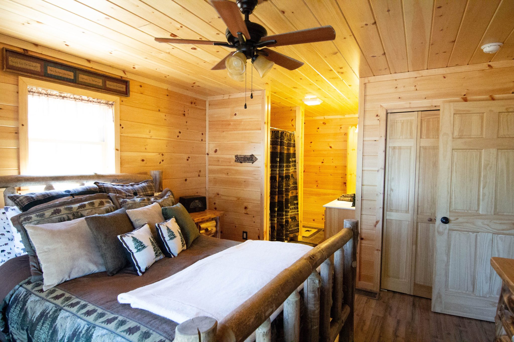 5 Tiny Home Ideas Using Upcycled Materials Eluxe Magazine