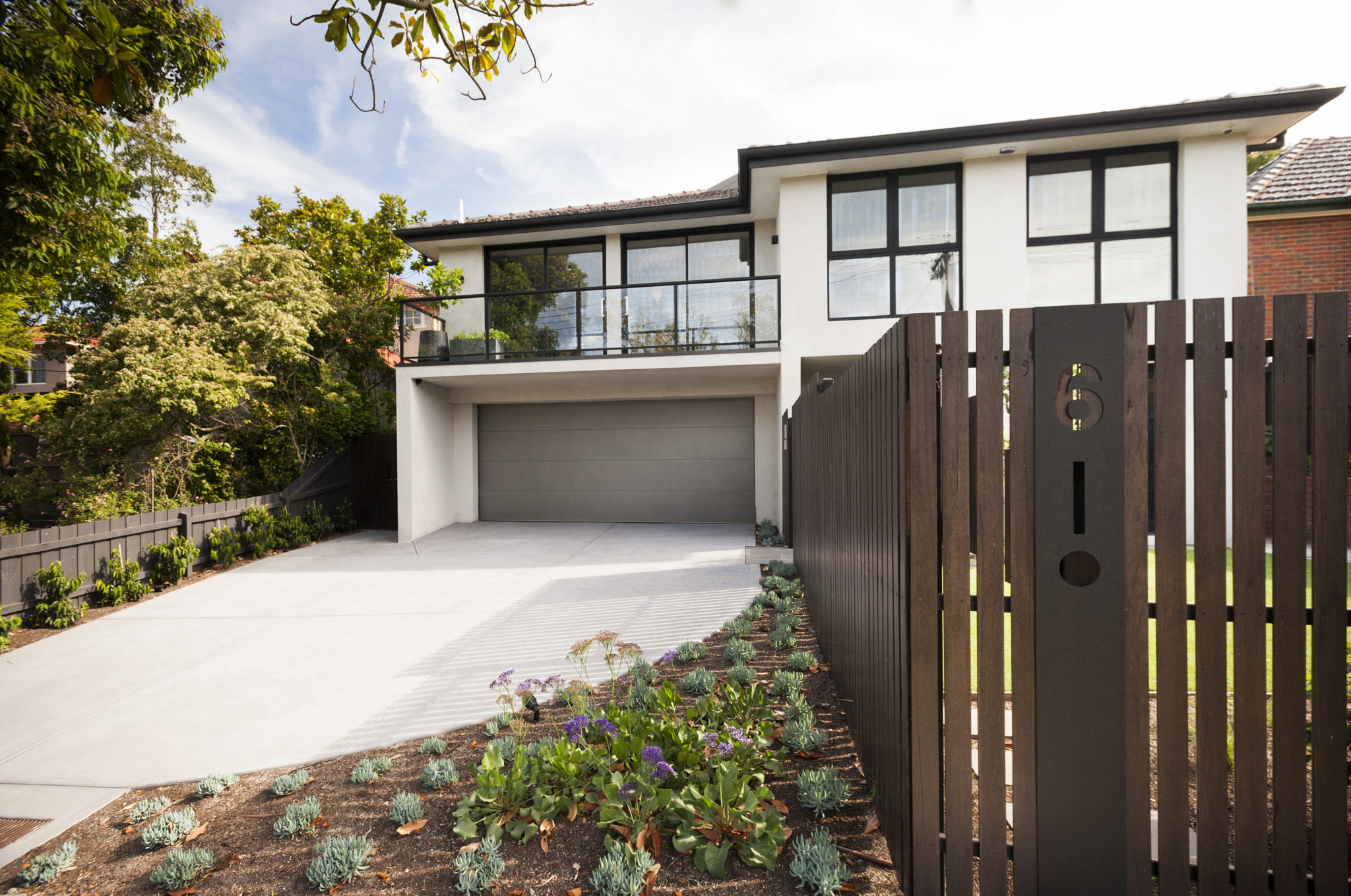 Three Sustainable Minimalist Buildings We Love - Eluxe Magazine