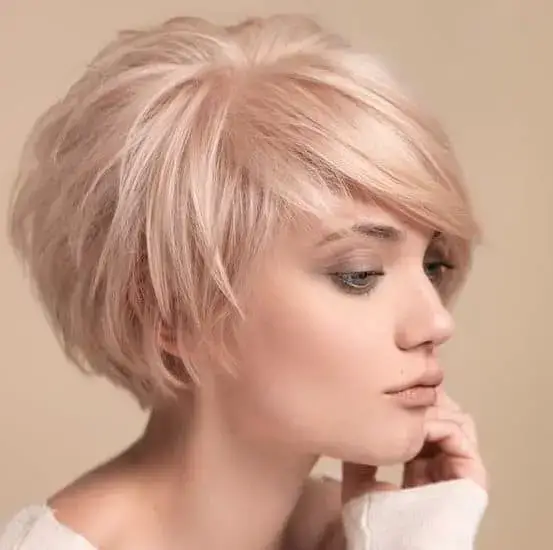 15 Short Hairstyles For The New Year - Eluxe Magazine