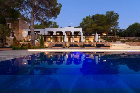 Sustainable Luxury Ibiza Villas 