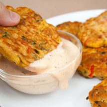 vegetable fritters with dip