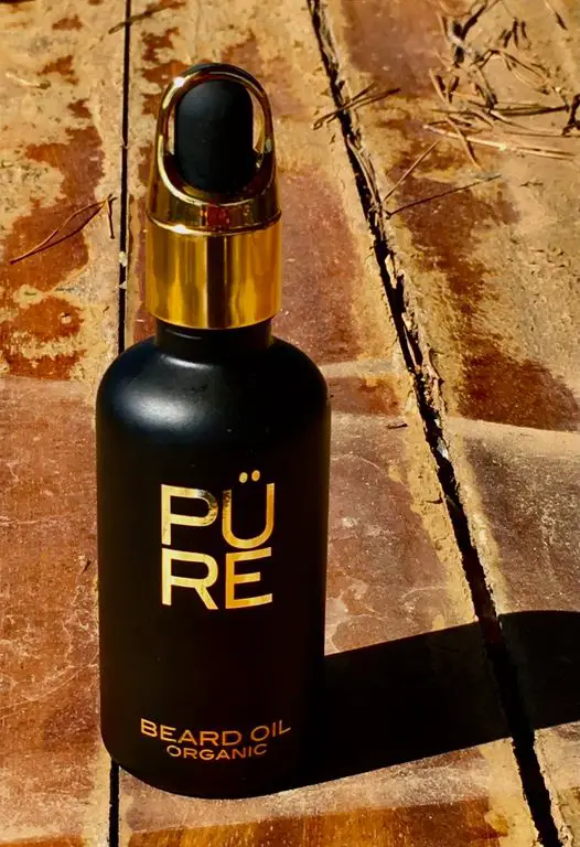 Pure oud oil