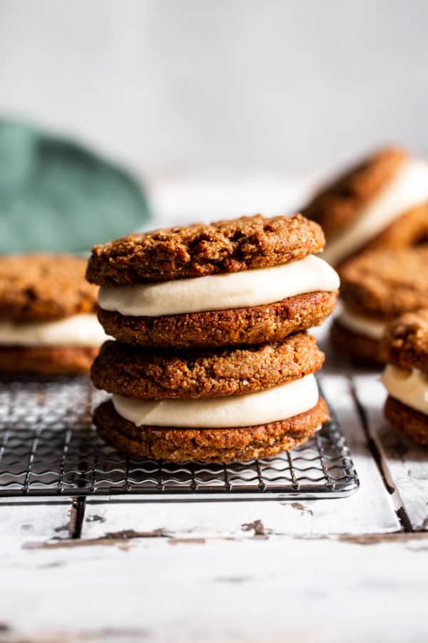 Oatmeal Creme Pies