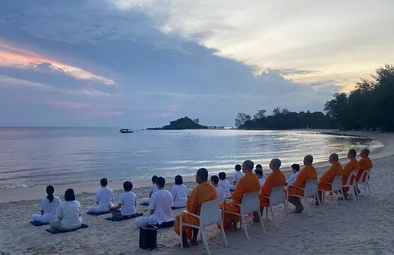 The Middle Way Retreat