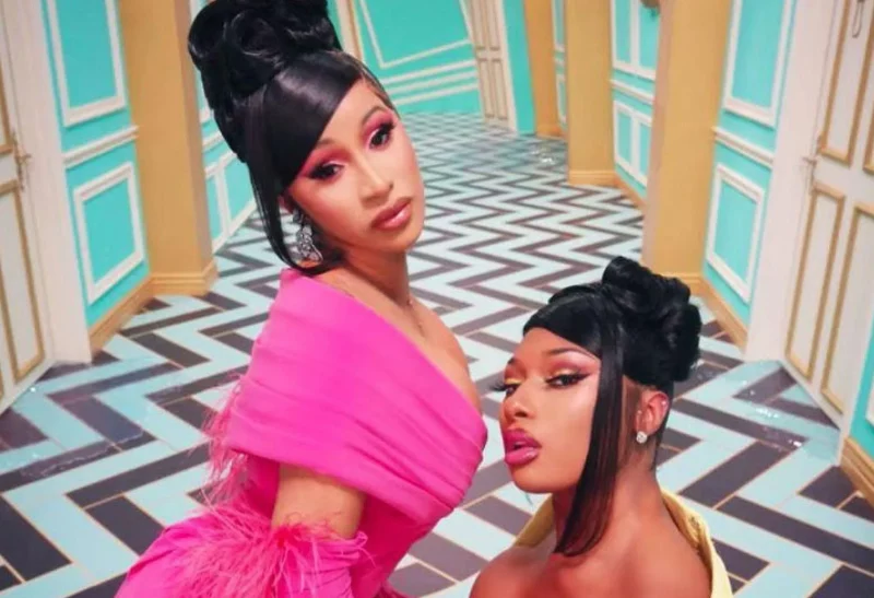 Female Sexualisation in Pop