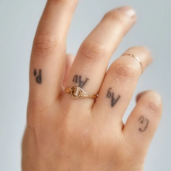 signet ring